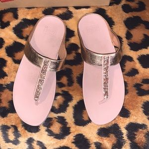 Fitflop sandals worn once. Size 10 very comfy. Light pink and rose gold sparkle